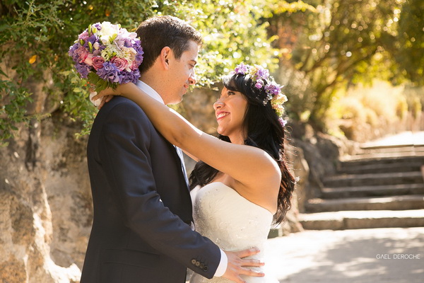 Photographe de mariage Paris 19e au parc des Buttes Chaumont